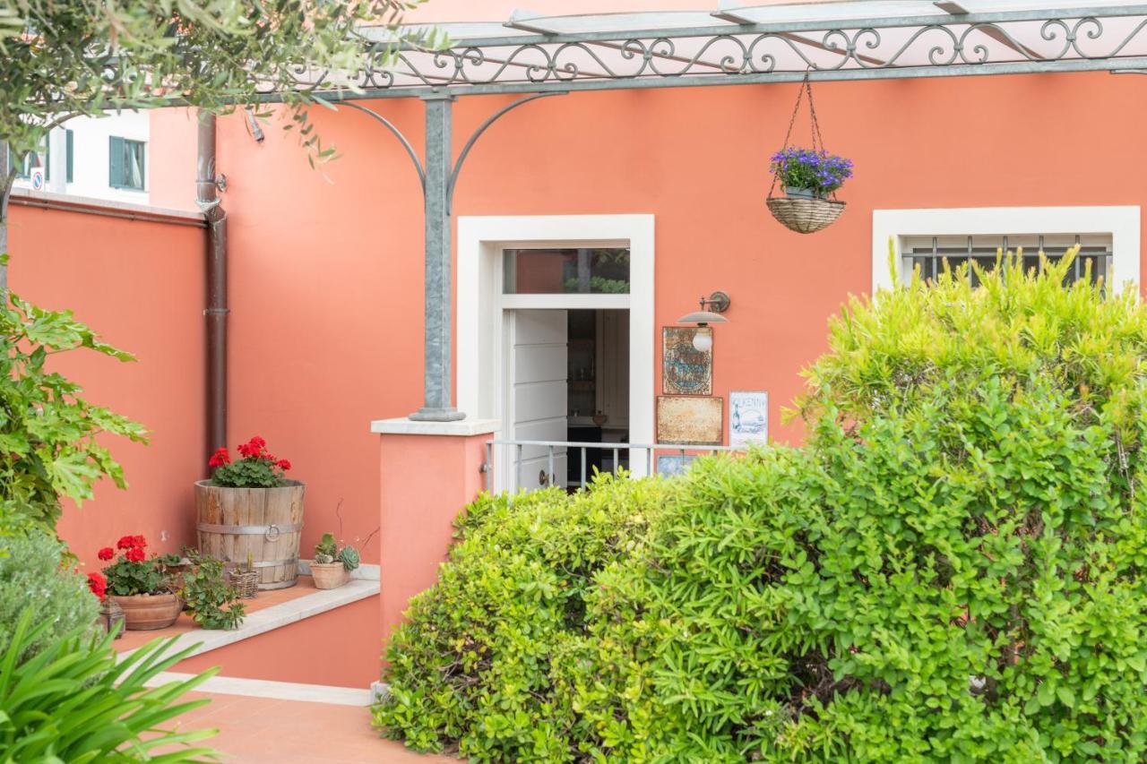 In Versilia Серавецца Екстер'єр фото