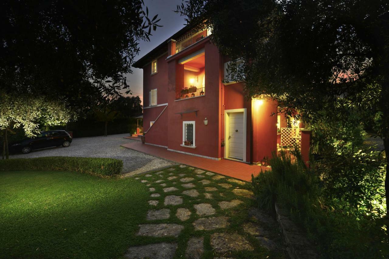 In Versilia Серавецца Екстер'єр фото