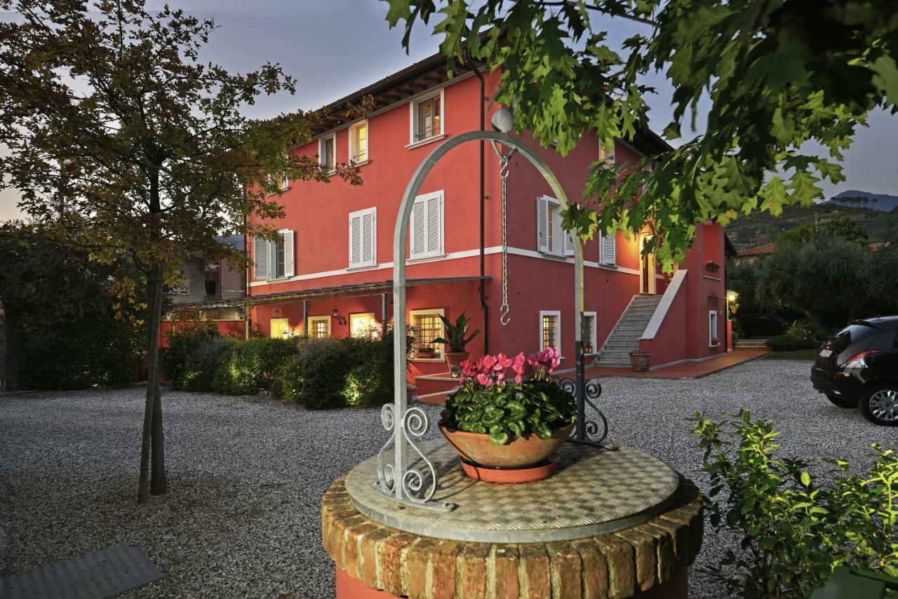 In Versilia Серавецца Екстер'єр фото